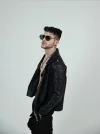Media of Theo | 19